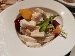 -穹六人间 people 6(岳阳路店)