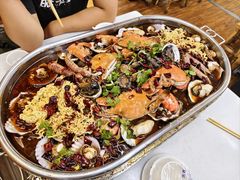 -老东镇啤酒屋海鲜加工·蒸汽海鲜·海鲜烧烤(台东店)