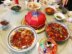 -一个勺子新疆锡伯主题私房菜(红墙巷49号院店)