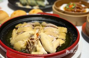 Fresh Ginseng Crystal Chicken