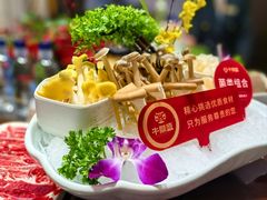 -牛鼎盛新疆雪花鲜牛火锅(武夷绿洲 店)