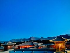 -敦煌山庄摘星阁
