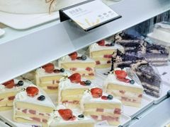 -皇冠幸福里动物奶油生日蛋糕(光谷软件园店)