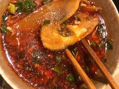 -肖肖酸萝卜鱼火锅(总店)