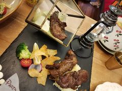 -秘密旅行Bonjour(黑金冠 江南西店)