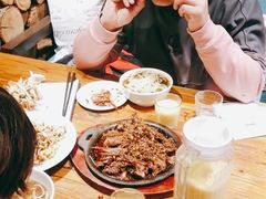 辣嘴鸭头-苹果树下艺术餐厅(通州店)