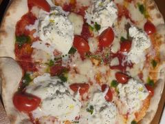 -JINNS锦时 steak&pizza(浸信会礼拜堂旧址店)