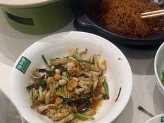 -绿草地·湘菜(7mall店)