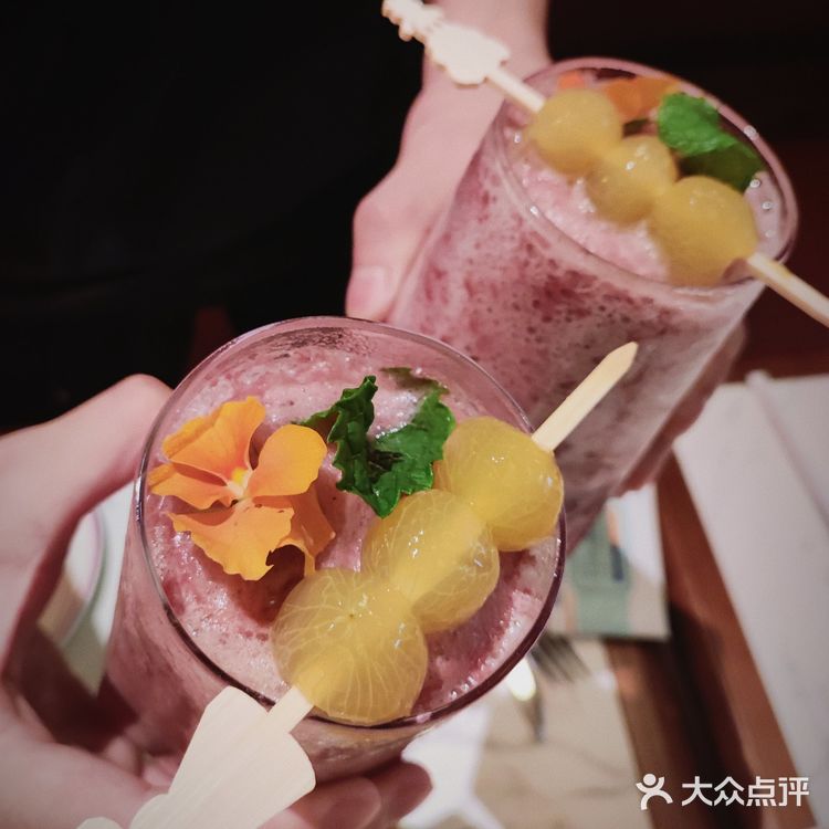 今日心动|氛围感餐厅天花板！约会首选！