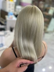 -镁连社·美联社