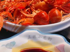 -三妹小龙虾·黄油蟹(华侨城总店)