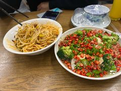 鸡丝红油凉面-艺味深尝(云锦路店)