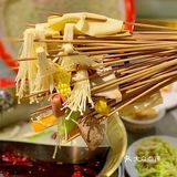 郑州首店！大芊金火锅串串🔥苕皮包肉绝了‼️