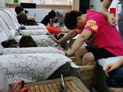 -郑远元专业修脚房(国顺东路店)