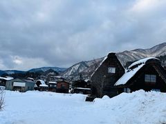-白川乡与五箇山的合掌构造村落