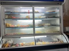 自助取餐区-陈氏老字号十三小炸炸店