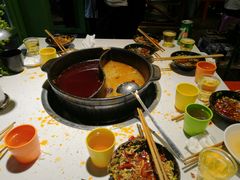 -钢管厂五区小郡肝串串香(奥克斯广场锦城万达店)