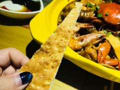 -多嘴肉蟹煲(万达店)