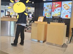 -麦当劳(国际社区店)