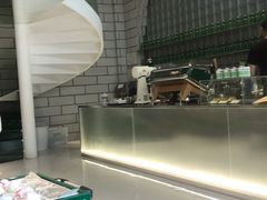 -RWORK·COFFEE(滨江店)
