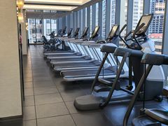 -广州天河希尔顿酒店