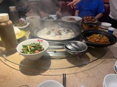 -陈大锅·岳阳鱼馆·地道岳阳菜(美食街店)