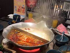 -湊湊火锅·茶憩(打浦桥日月光店)