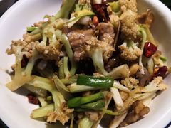 有机香锅花菜-青叶202都市餐厅(迪诺水镇店)