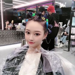 点击看大图 -时尚工厂·科学染发