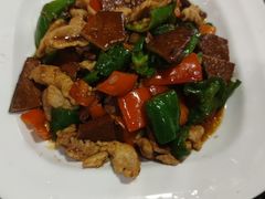 -缘来聚·徽菜名店(黄山宏村店)