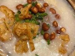 -新大咀港式茶餐厅(宝山万达店)