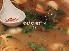 -大头虾越式风味餐厅(光明广场店)