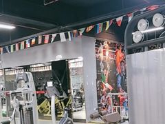 -星动力健身俱乐部(新塘店)