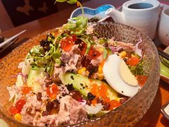 金枪鱼沙拉配黑鱼籽酱-鳗鱼家·深夜食堂(军博店)