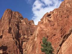 -天山神秘大峡谷