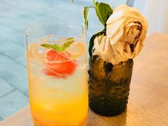 -MOMENT湖景餐厅(解放路店)