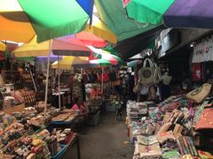 -乌布德传统市场