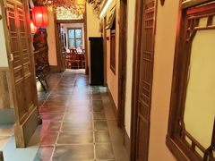 -乔家小院•非遗驴肉•本地小海鲜(滨河路店)