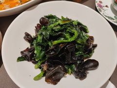 -小厨娘绣中淮扬(总统府大行宫店)
