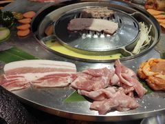 -哈哈碳都·牛肋条无限自助烤肉(宝龙店)