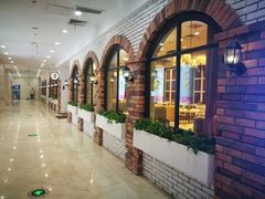 -闫府私房菜(经四路万达店)