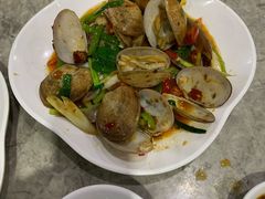 -亚龙湾8号(丁村万人海鲜广场店)