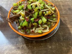 -玲玲米粉·新疆现炒米粉(大十字总店)