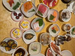 -雍和会海鲜姿造自助(湖东路店)