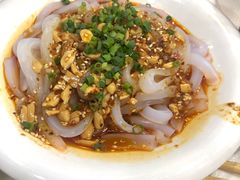 -渝君重庆火锅(嘉宾路店)