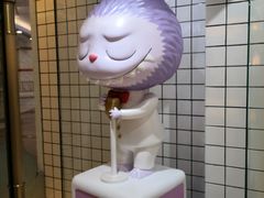 -泡泡玛特POPMART(上海环球港店)