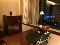 -上海龙之梦万丽酒店