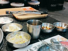 -GOGIYA·咕叽吖韩国传统烤肉店(东方新天地店)