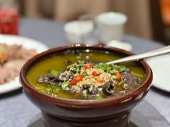 -连鹭海鲜·海肠捞饭·海胆饭(星海店)
