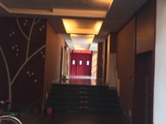 -零距离国际健身游泳中心(九龙湖店)